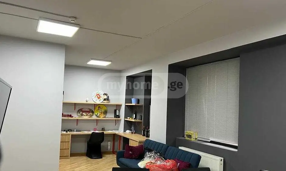 Office Commercial Area For Rent In Vera view 4