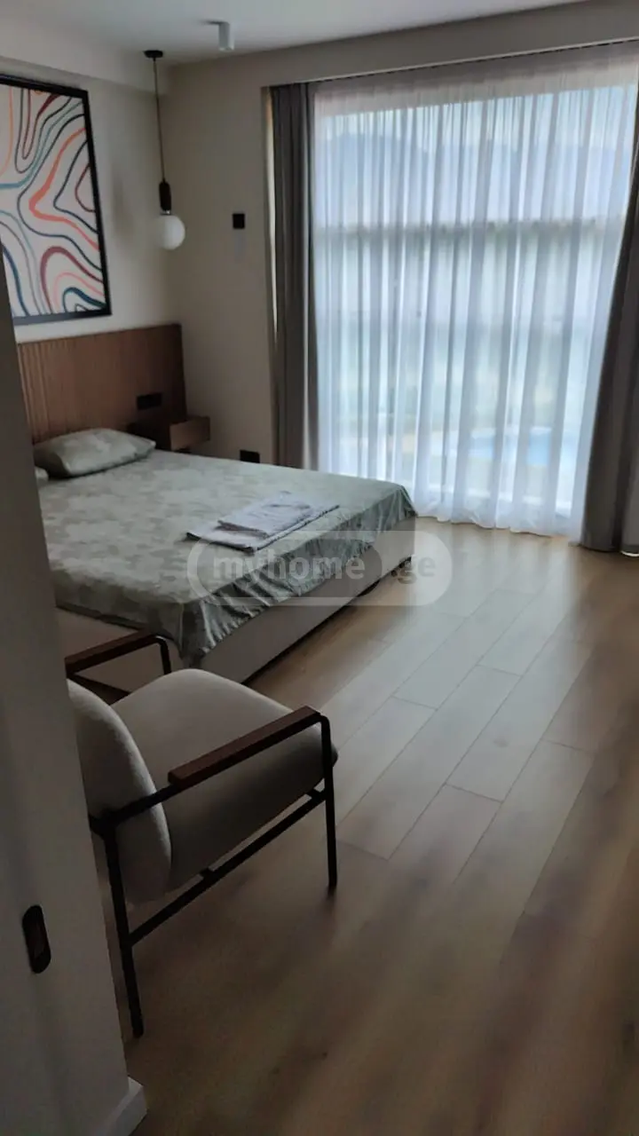 4 Room Private House For Sale view 14