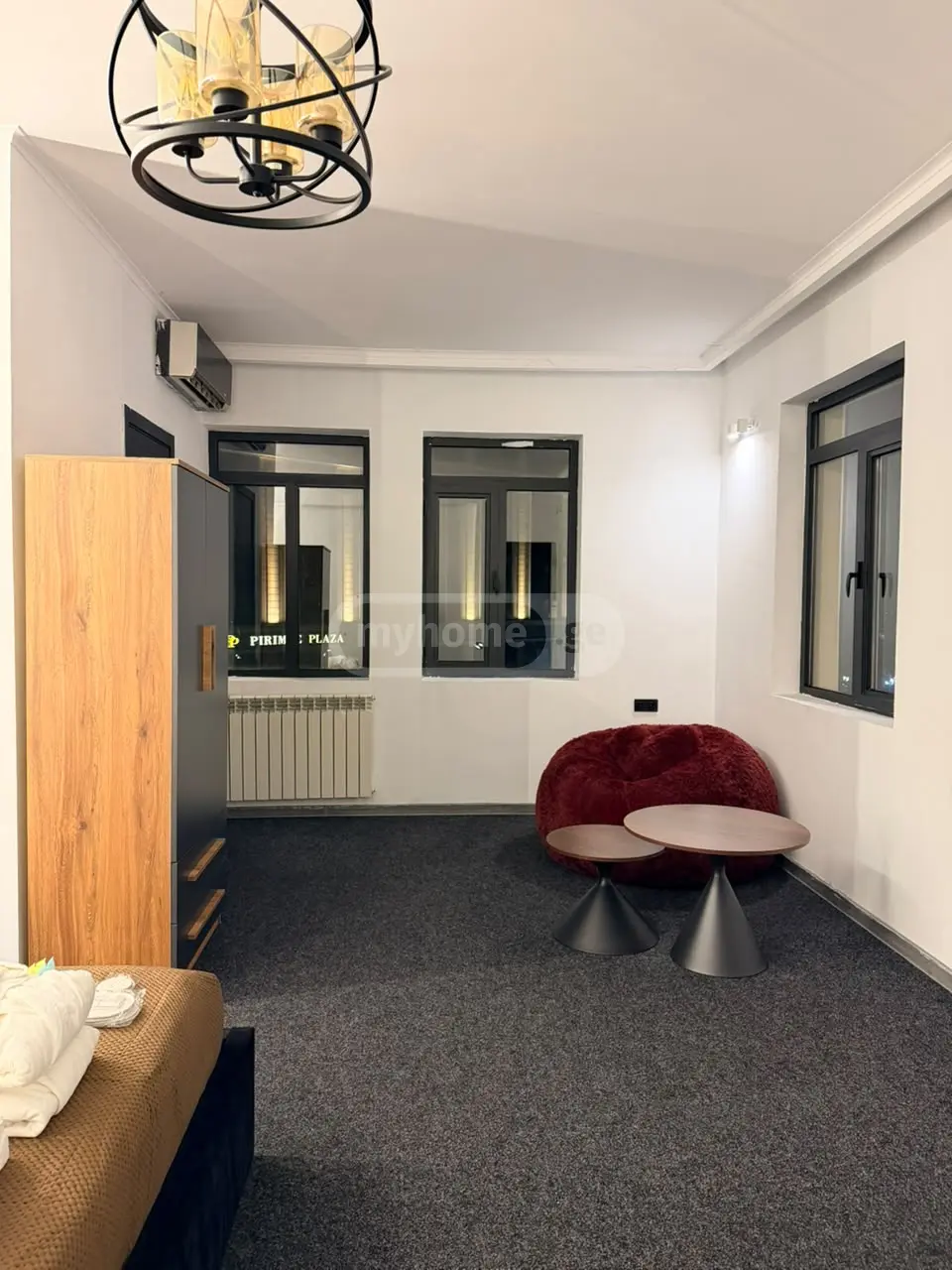 3 Room Hotel Daily Rent In Mtatsminda view 4