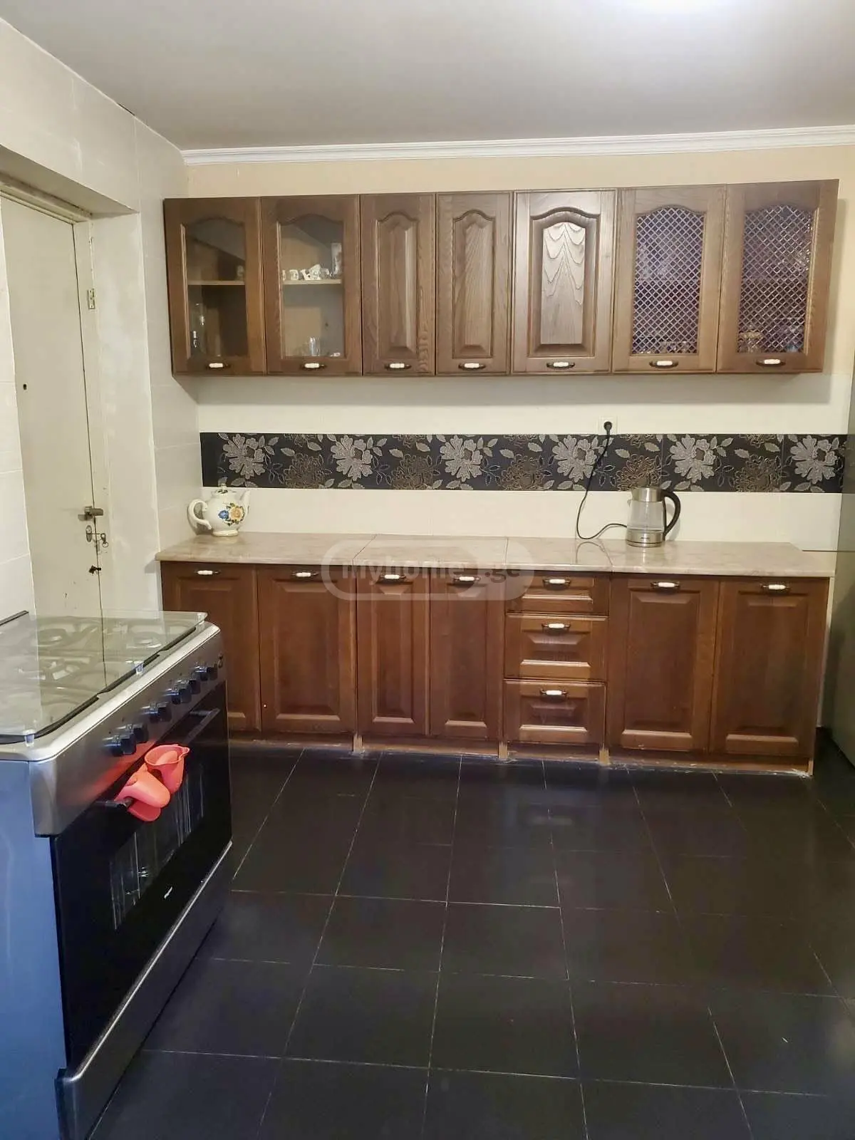 6 Room Private House For Sale view 7