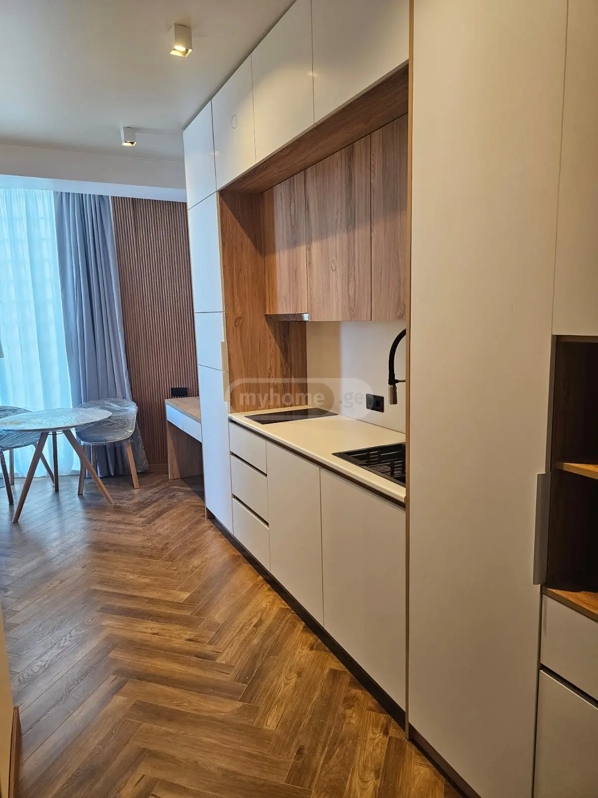 1 Room Apartment For Sale view 4
