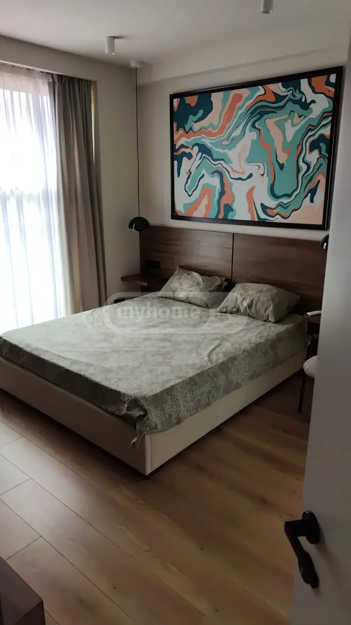 4 Room Private House For Sale view 6