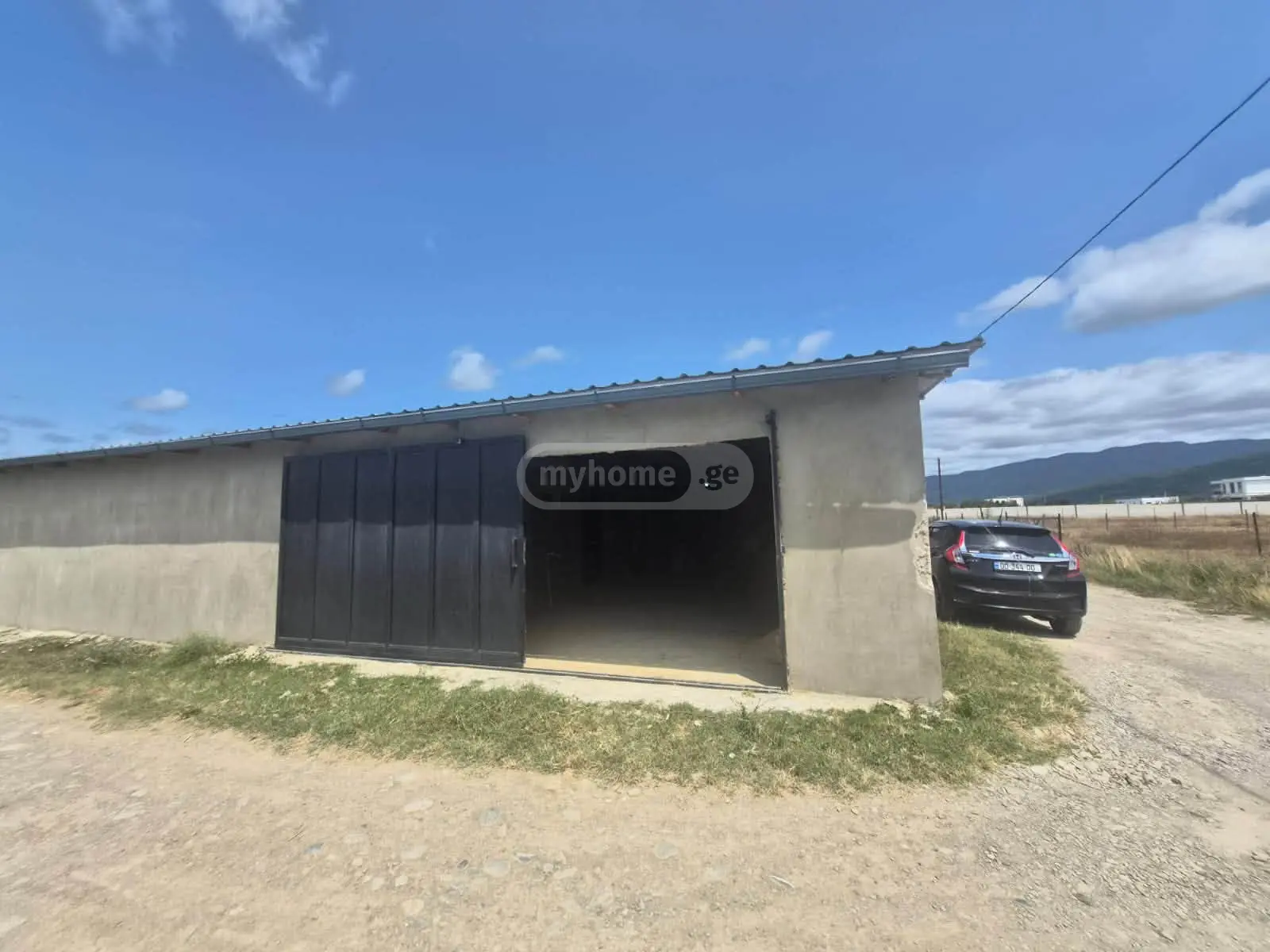 3 Room Private House For Sale view 5