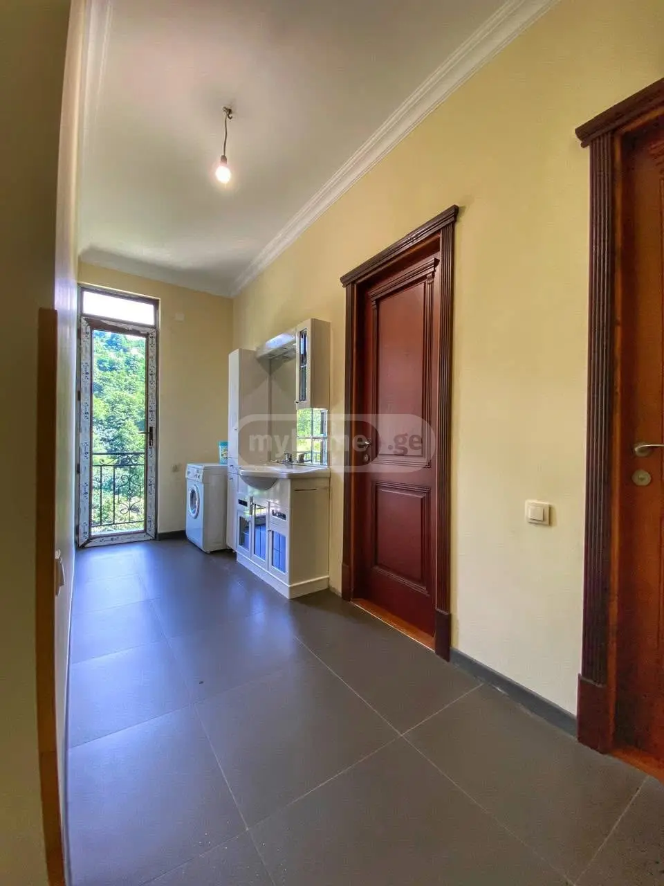 8 Room Private House For Rent In Makhinjauri, In Batumi view 16