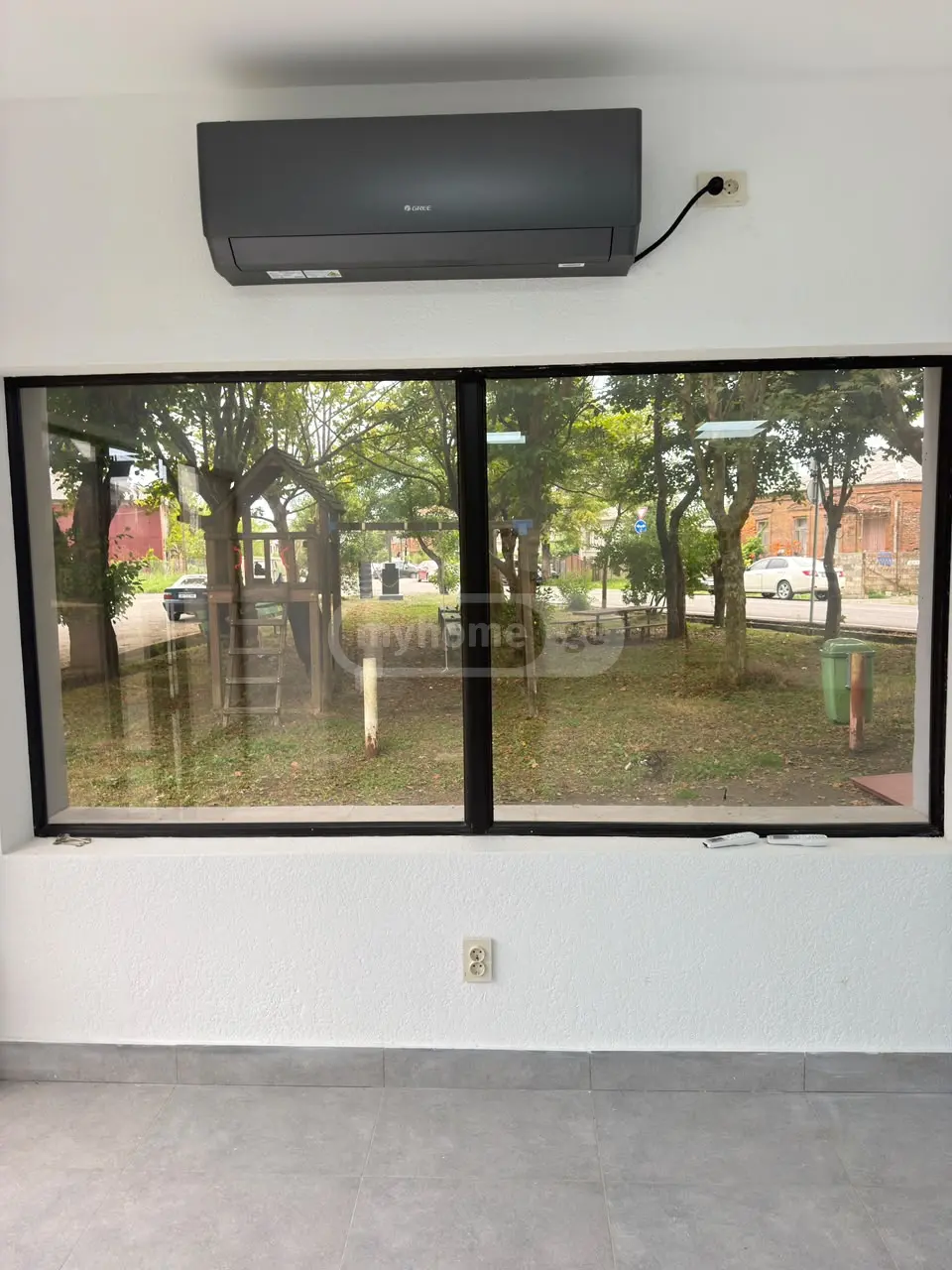 Universal Commercial Area For Rent In Foti view 3