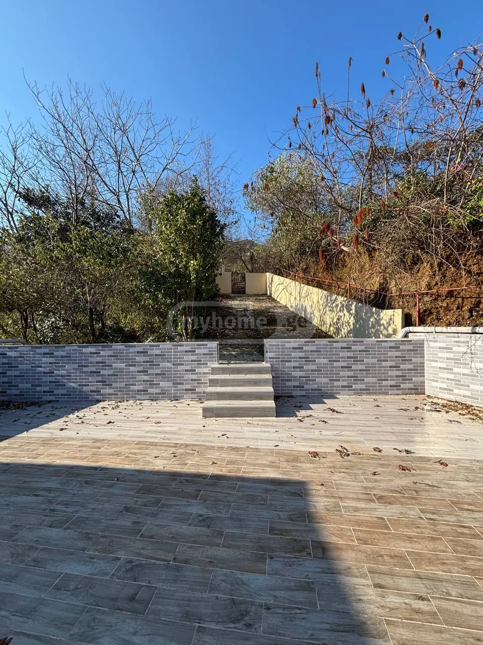 9 Room Private House For Sale view 5
