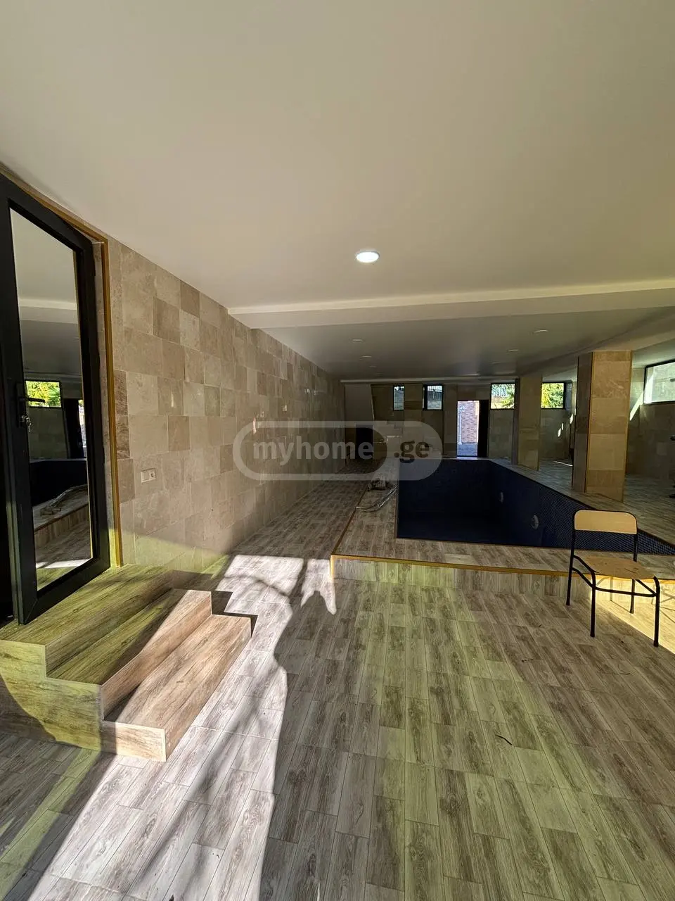 9 Room Private House For Sale view 2