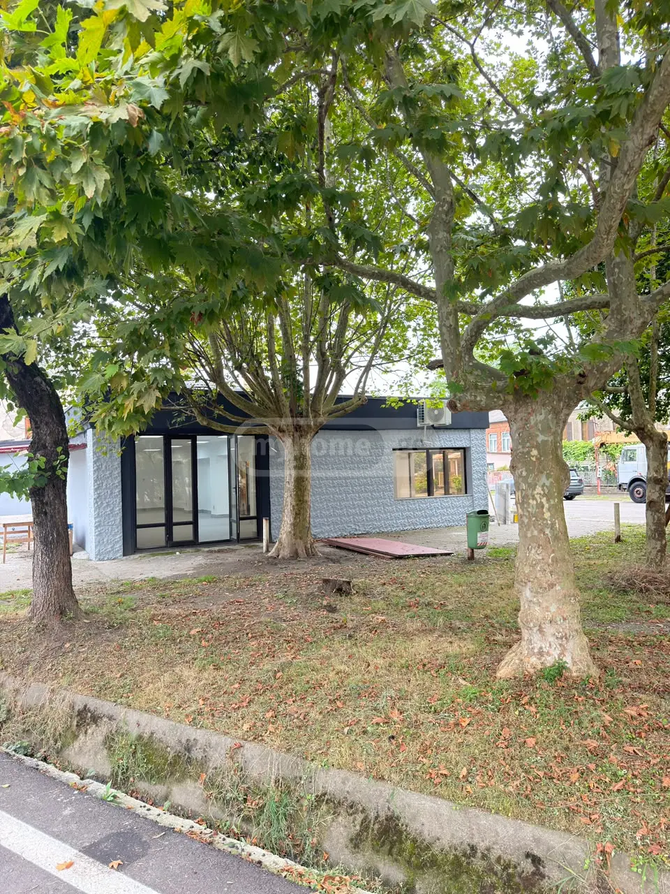 Universal Commercial Area For Rent In Foti view 4