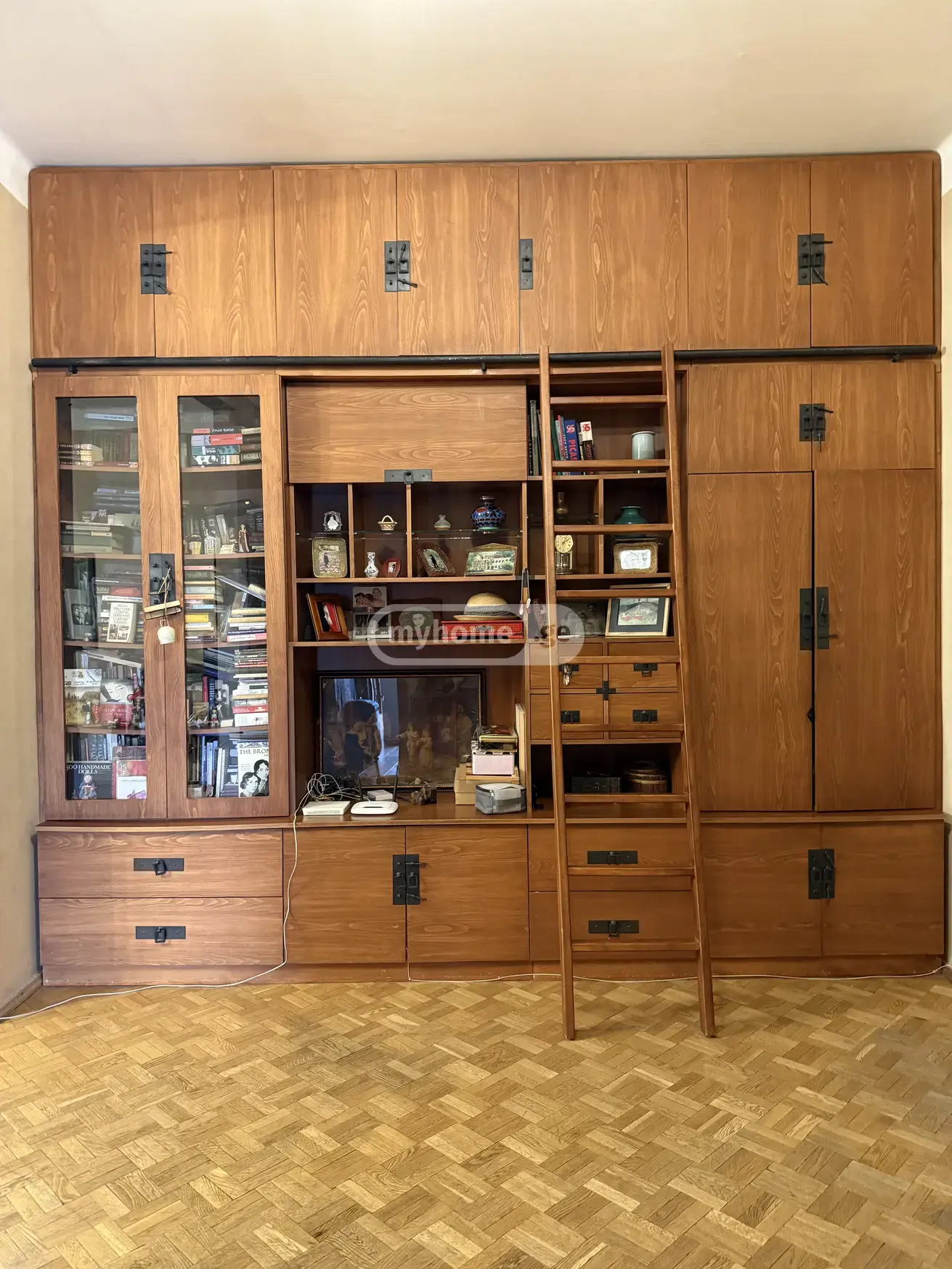 3 Room Apartment For Sale view 5