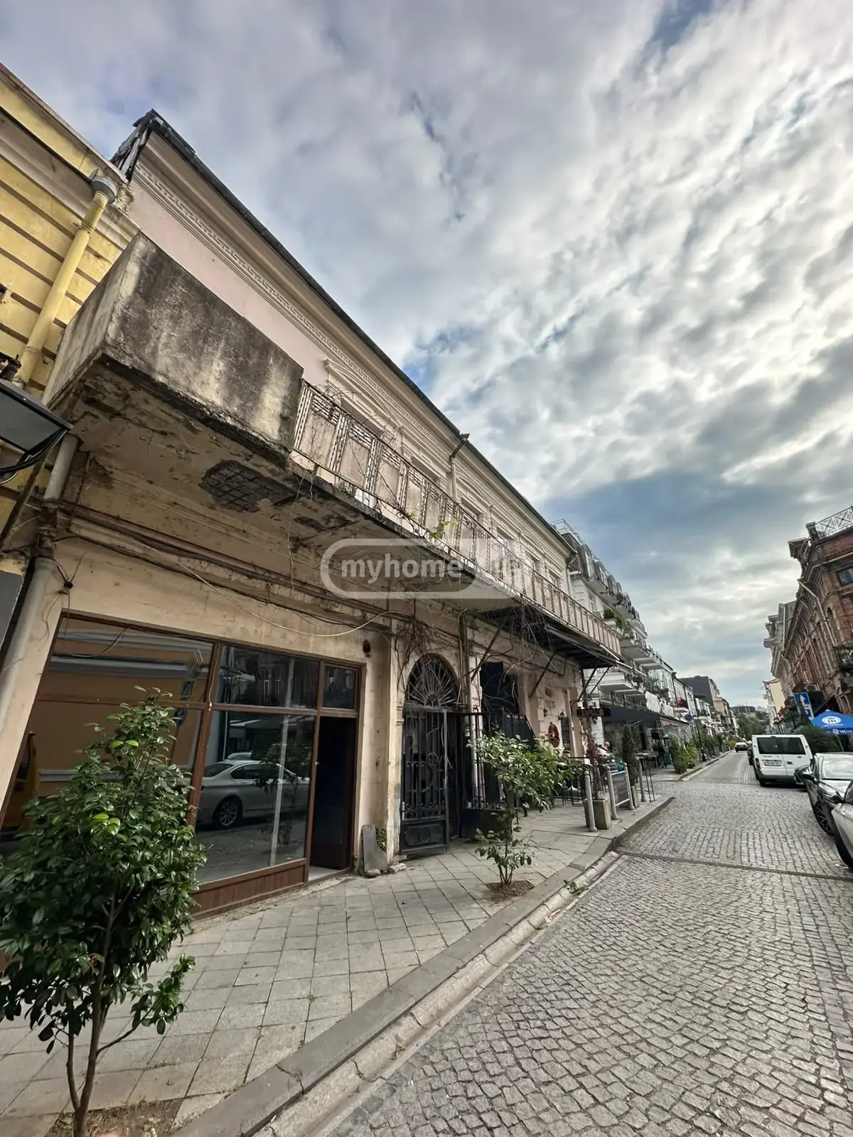 Office Commercial Area For Rent In Old Batumi District, In Batumi view 1