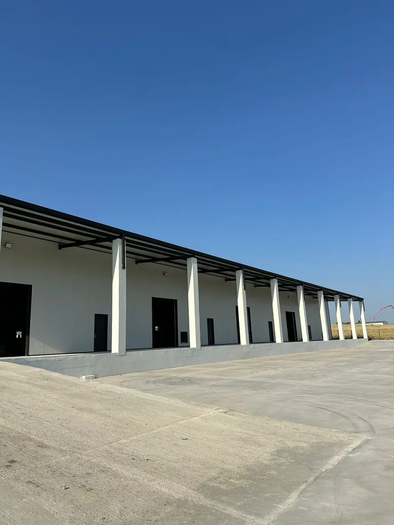 Warehousing commercial area for sale in lilo, 2700000 $, 2477 m² ...
