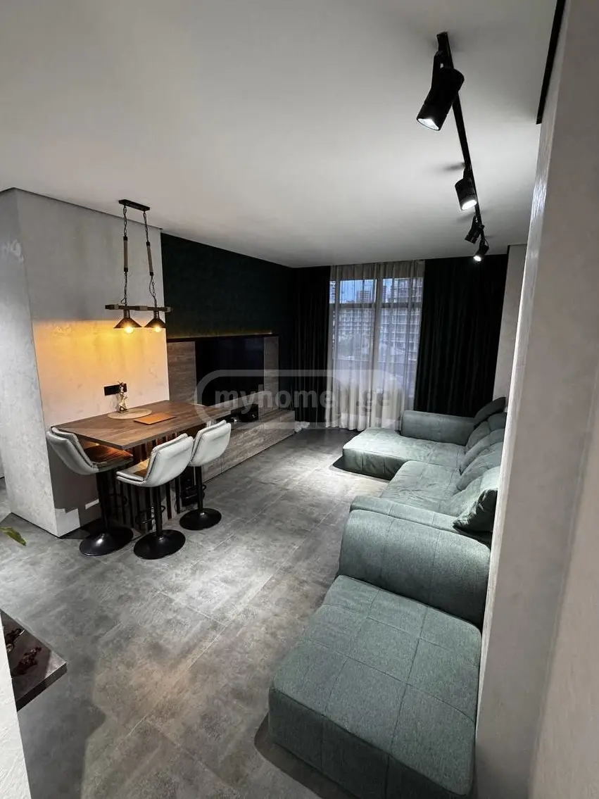 3 Room Apartment For Sale view 1
