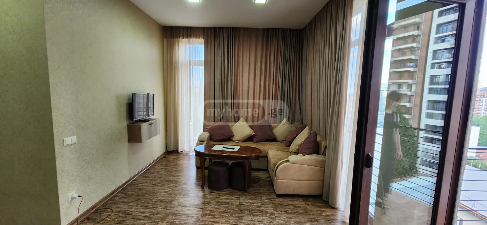 2 Room Flat Daily Rent. Avlabari view 27