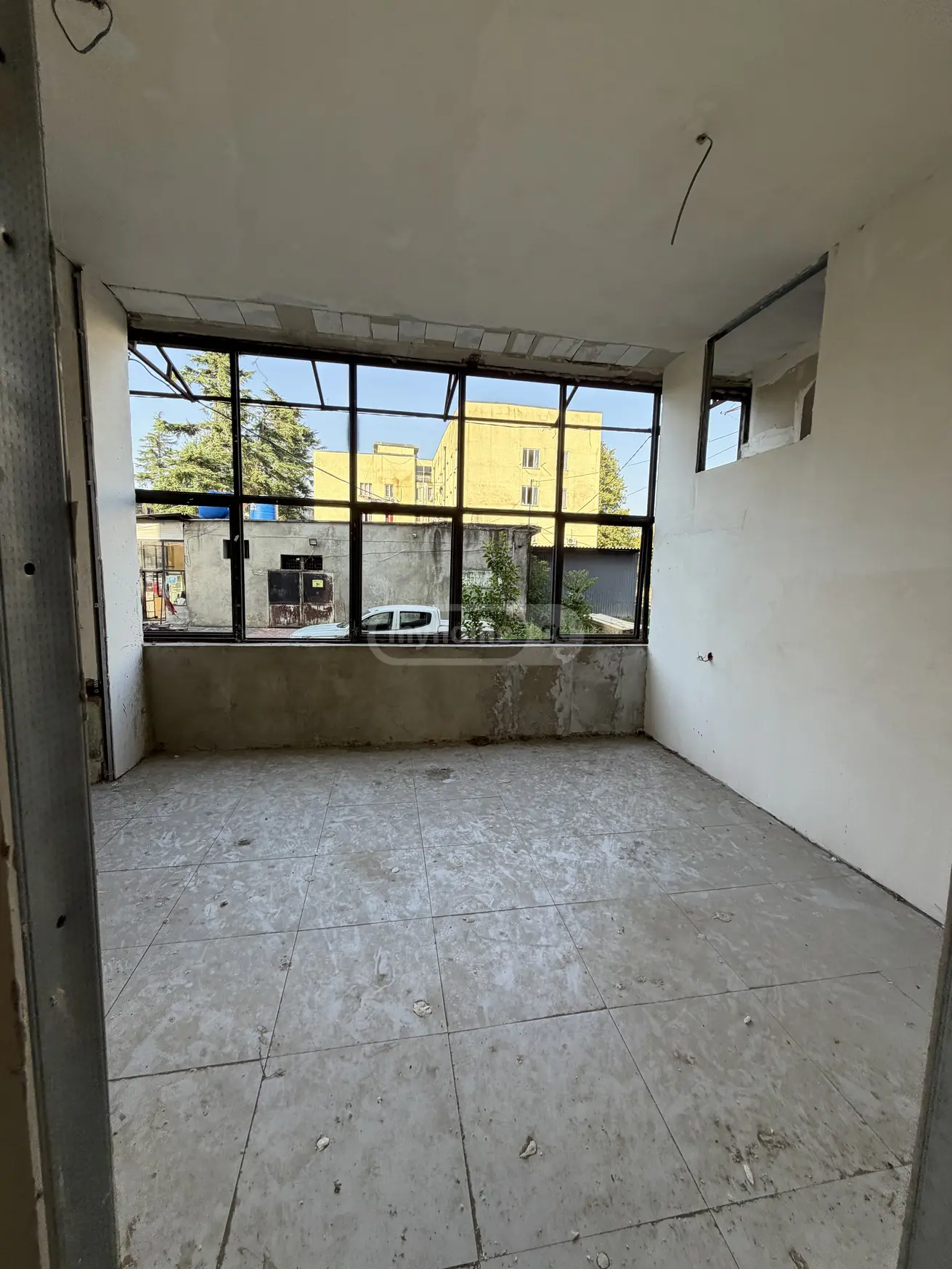 Universal Commercial Area For Sale In Zestaphoni view 3