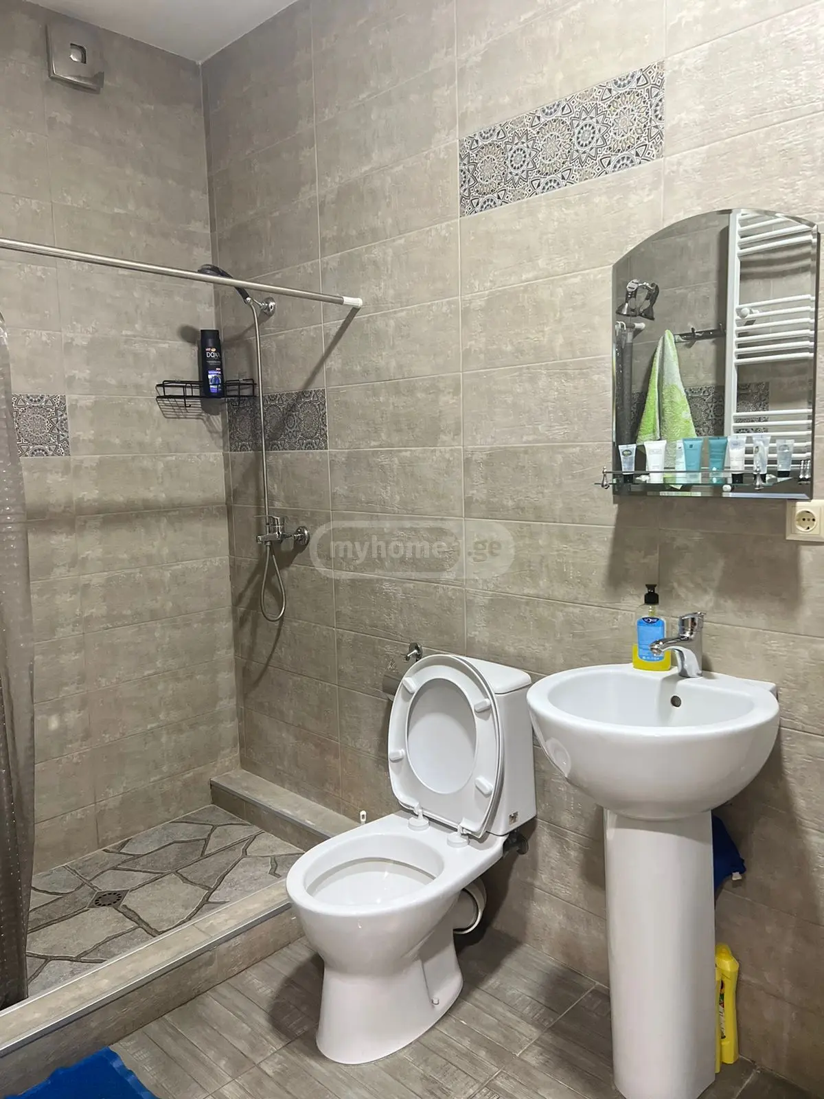 2 Room Flat Daily Rent. Avlabari view 28
