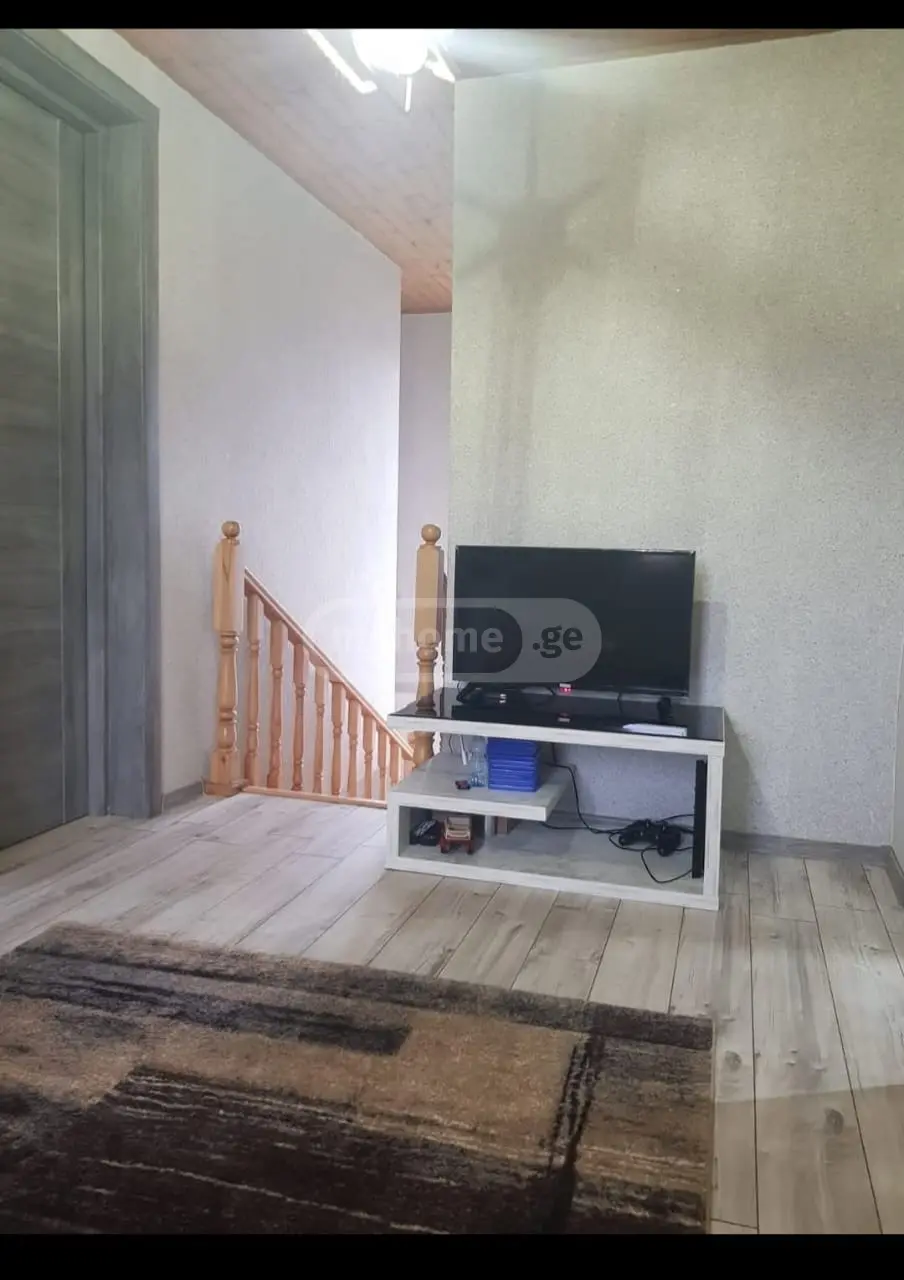 4 Room Private House Daily Rent In Borjomi view 2