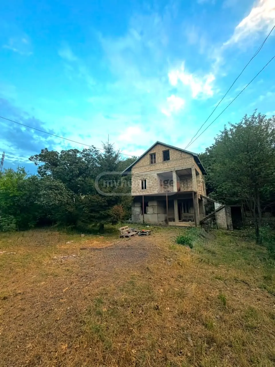 3 Room Country House For Sale view 1