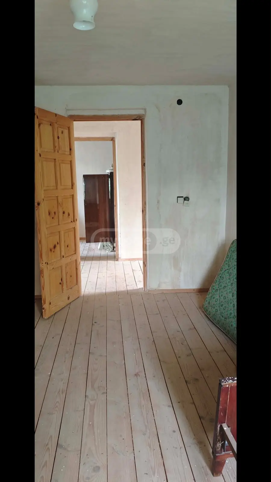 8 Room Private House For Sale view 7
