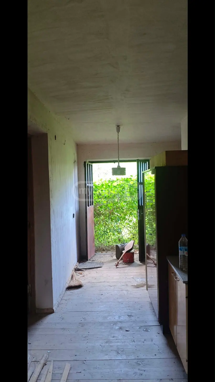 8 Room Private House For Sale view 15