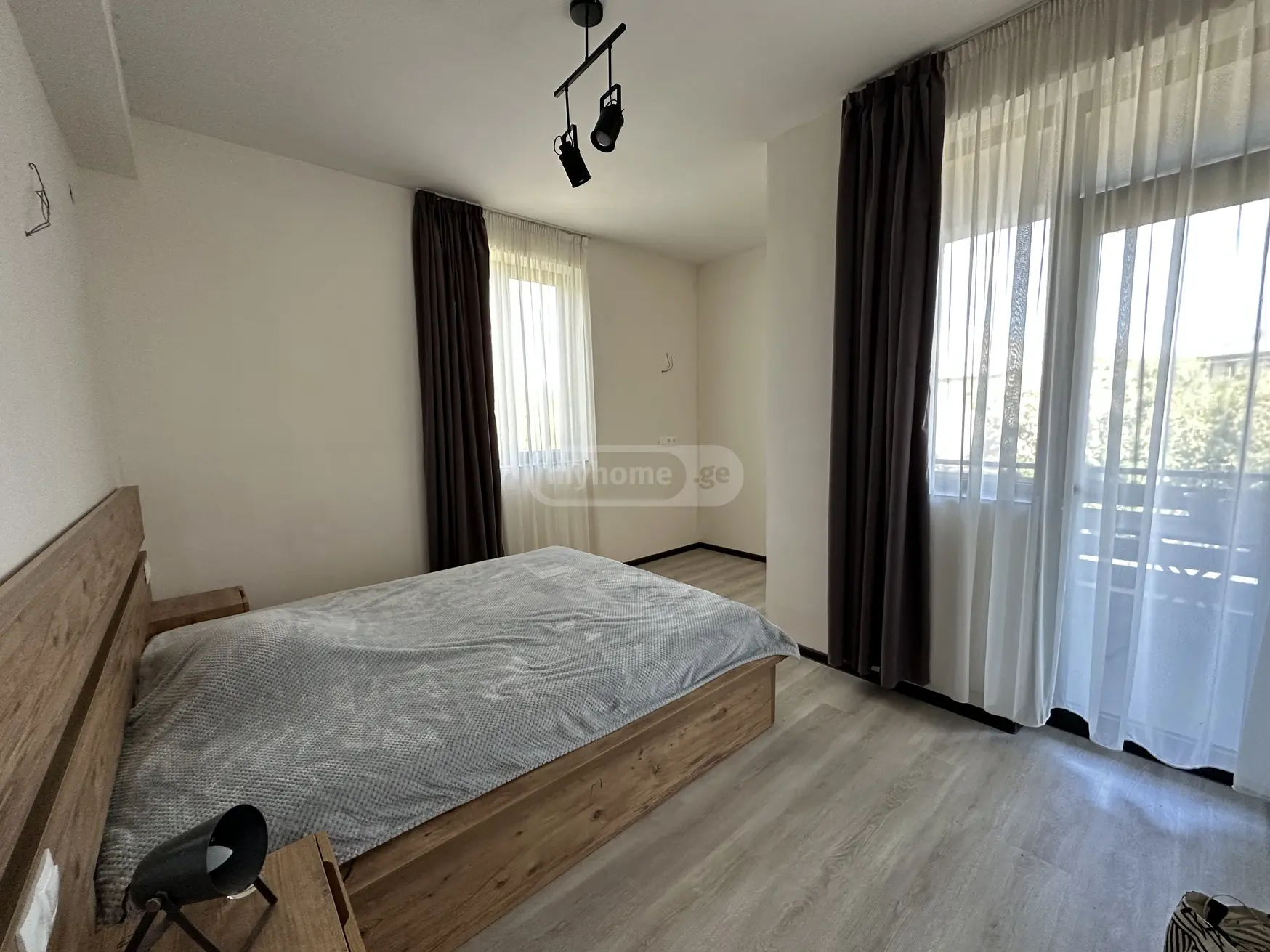 6 Room Country House For Rent In Saguramo, In Mtskheta Municipality view 8