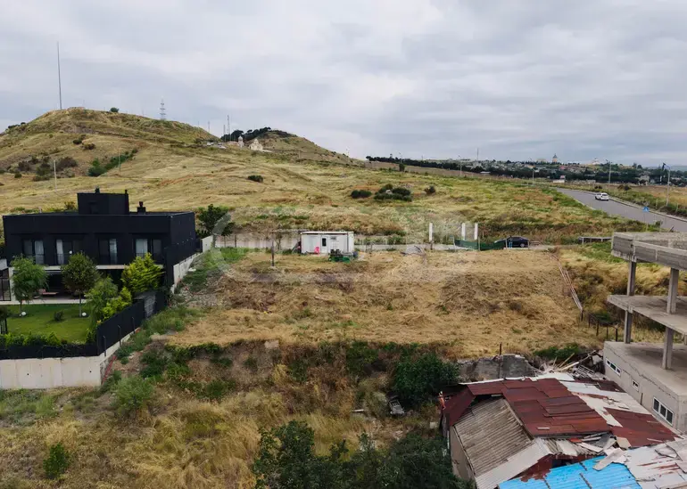 Non-Agricultural Plot For Sale In Vera view 5
