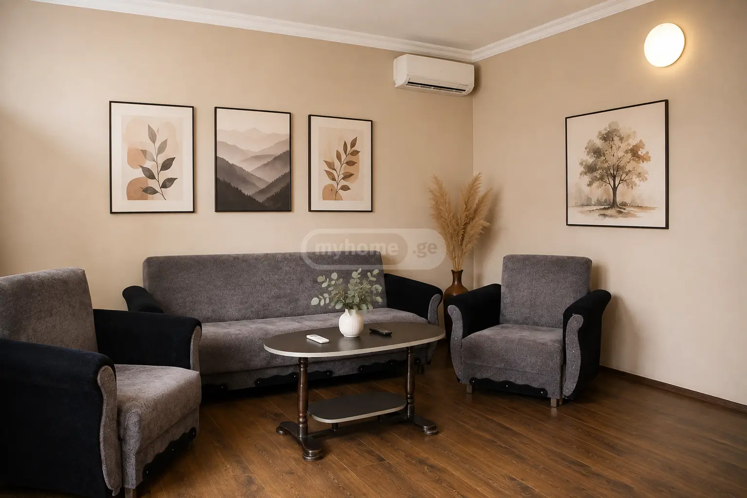 8 Room Hotel For Sale view 4