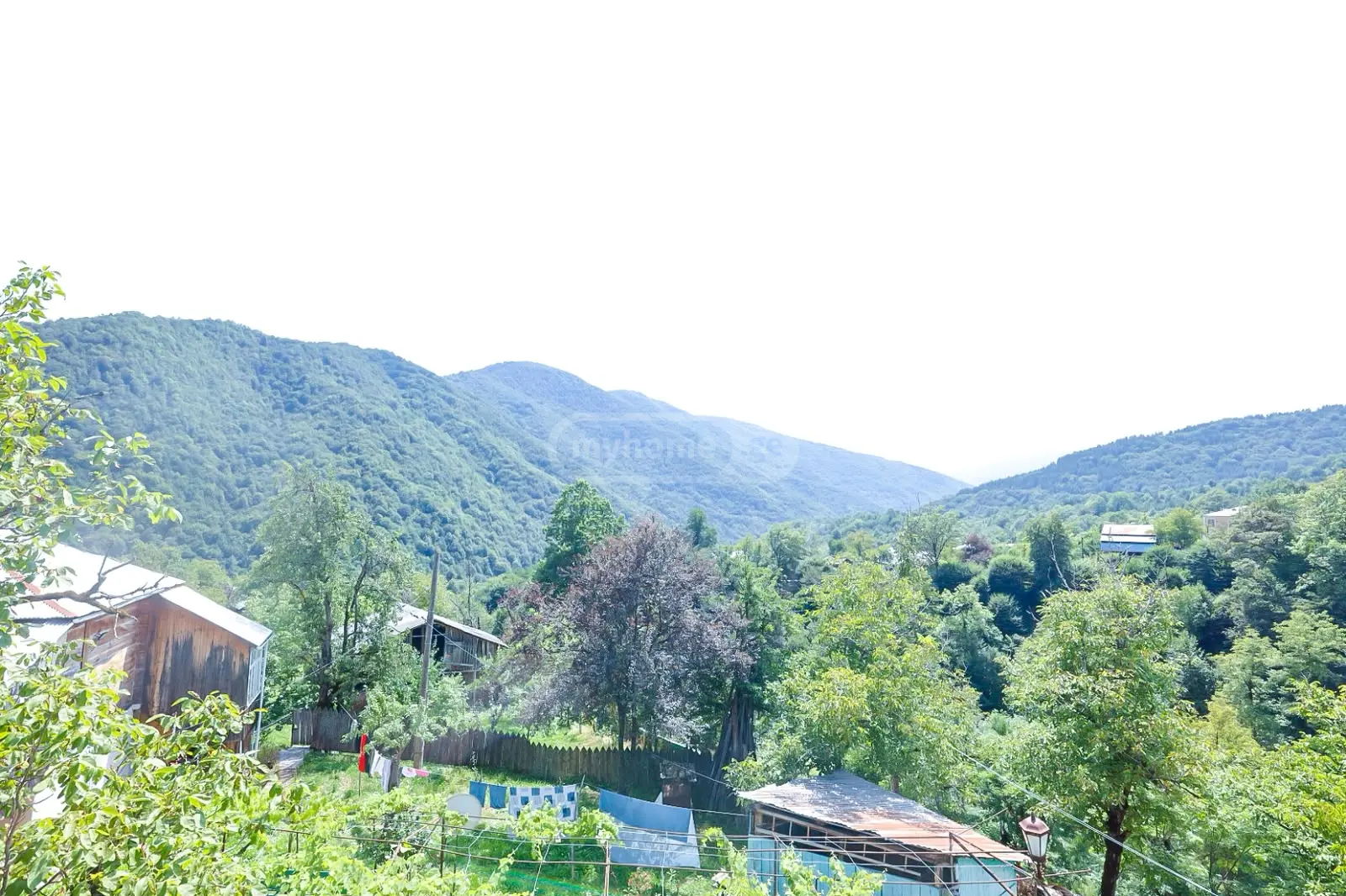 5 Room Apartment Daily Rent In Ambrolauri view 3