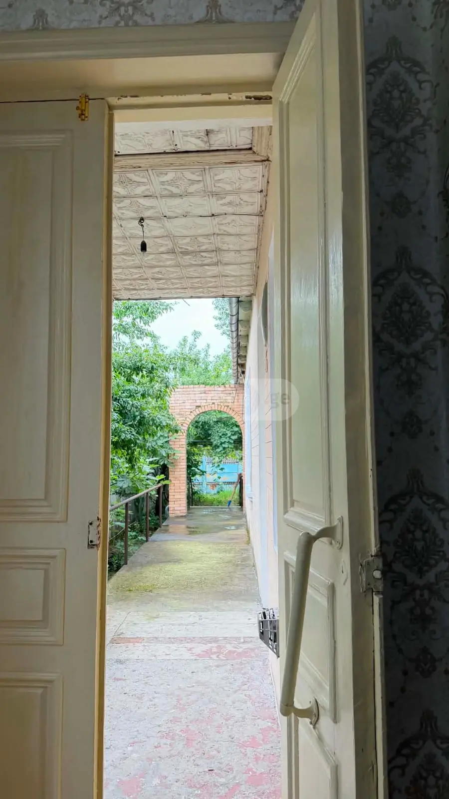 5 Room Private House For Sale view 3