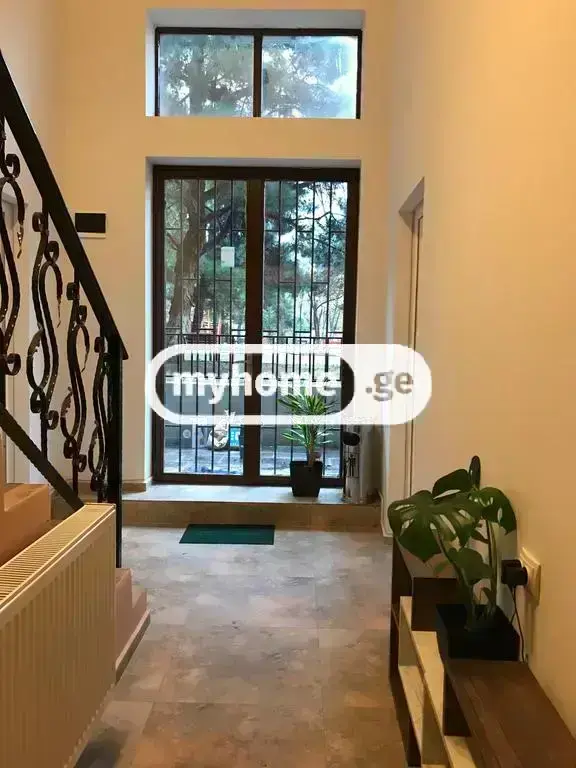 4 Room Hotel For Sale view 3