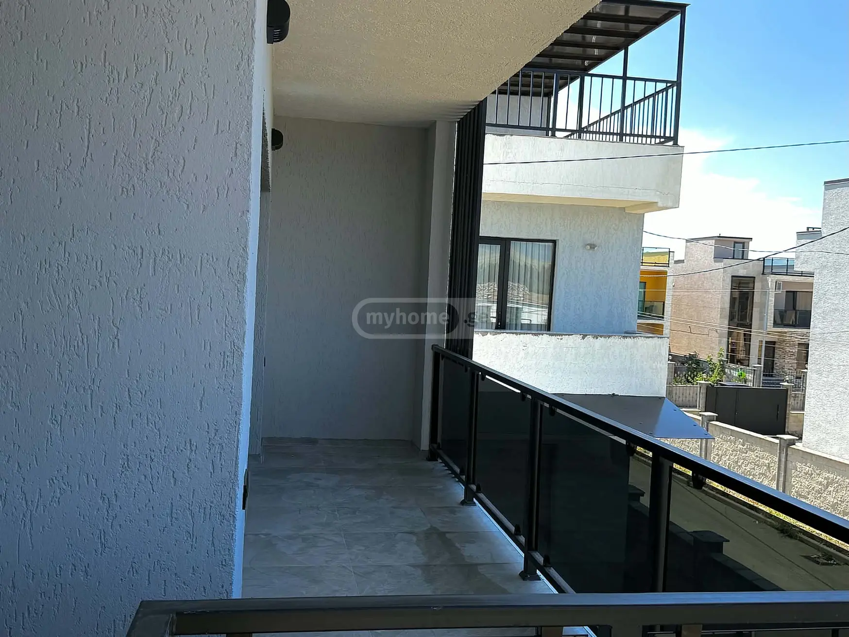 7 Room Private House For Sale view 9