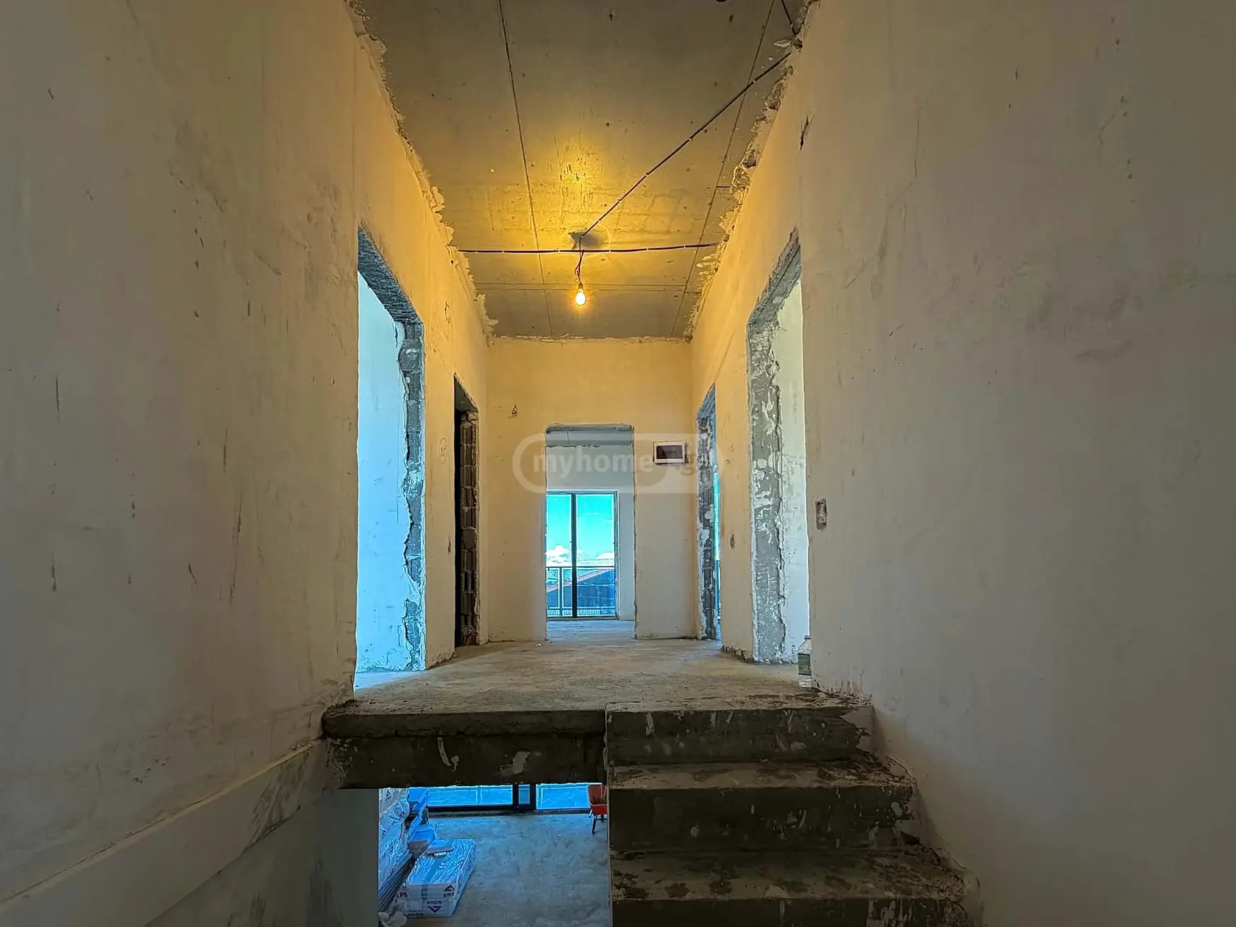 7 Room Private House For Sale view 15