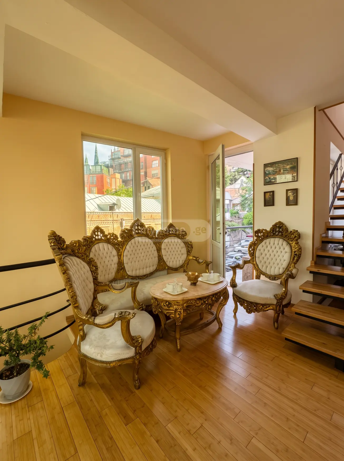 10+ Room Private House For Sale In Mtatsminda view 7