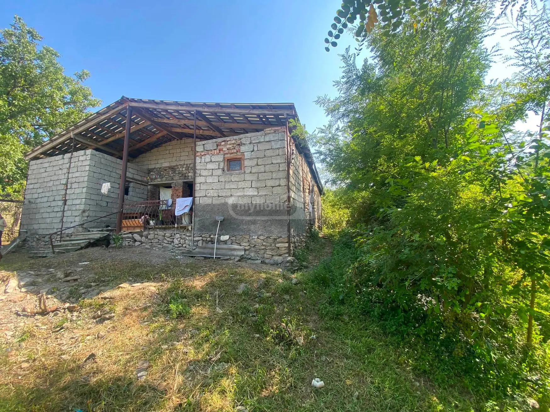 3 Room Private House For Sale view 1