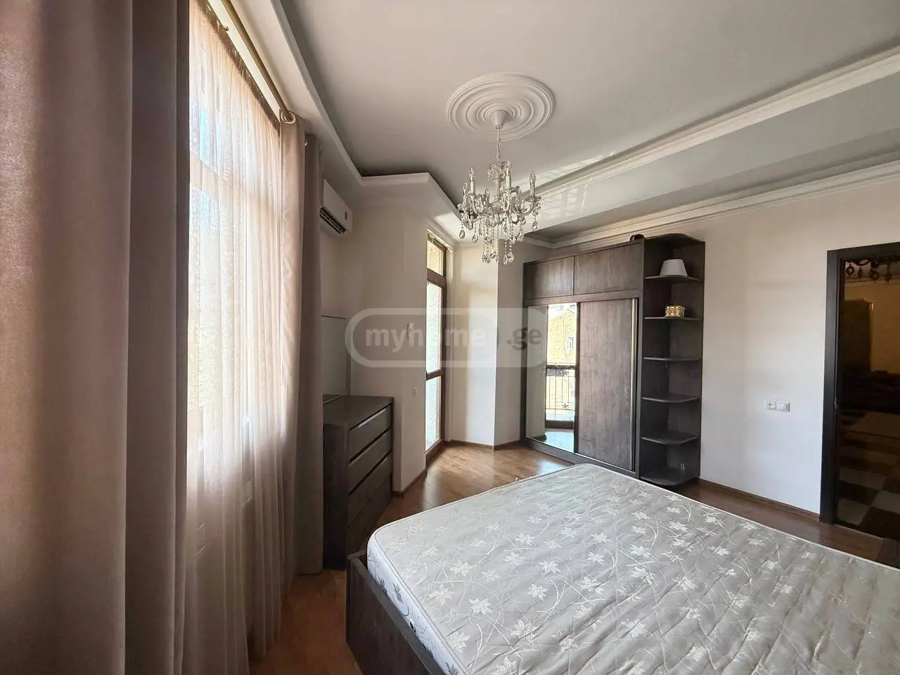 3 Room Apartment For Rent In Vera view 6
