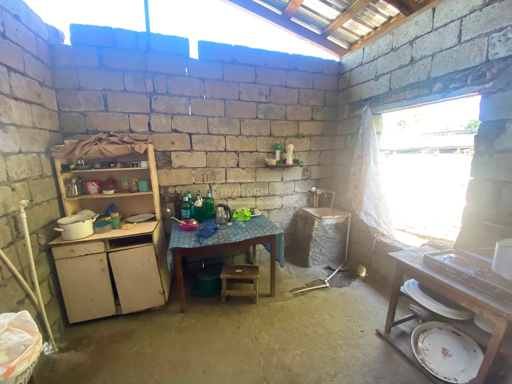 3 Room Private House For Sale view 8