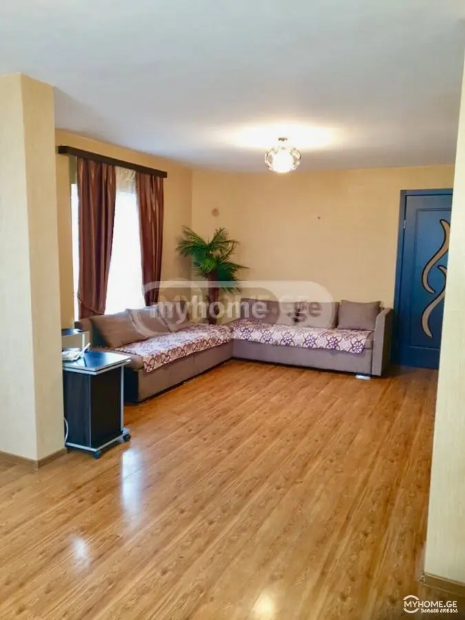6 Room Country House For Sale view 6