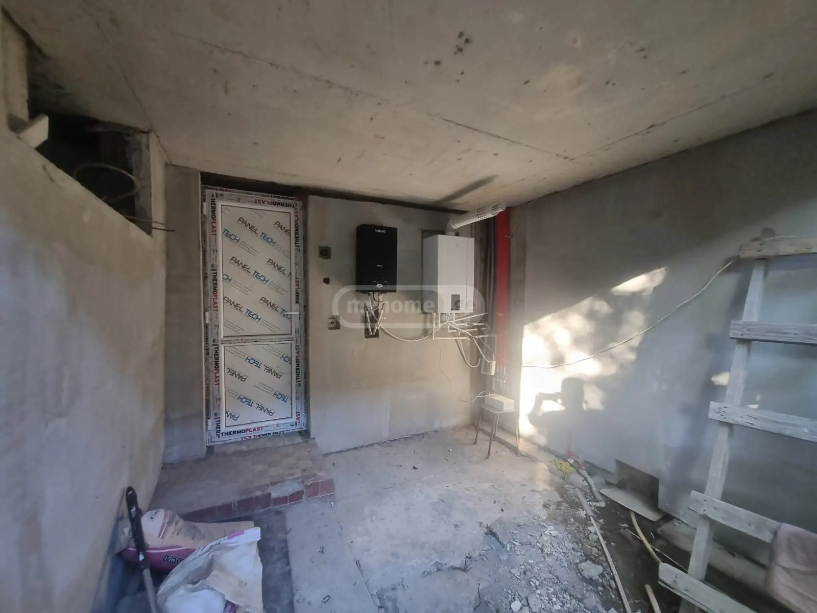4 Room Private House For Rent In Foti view 12