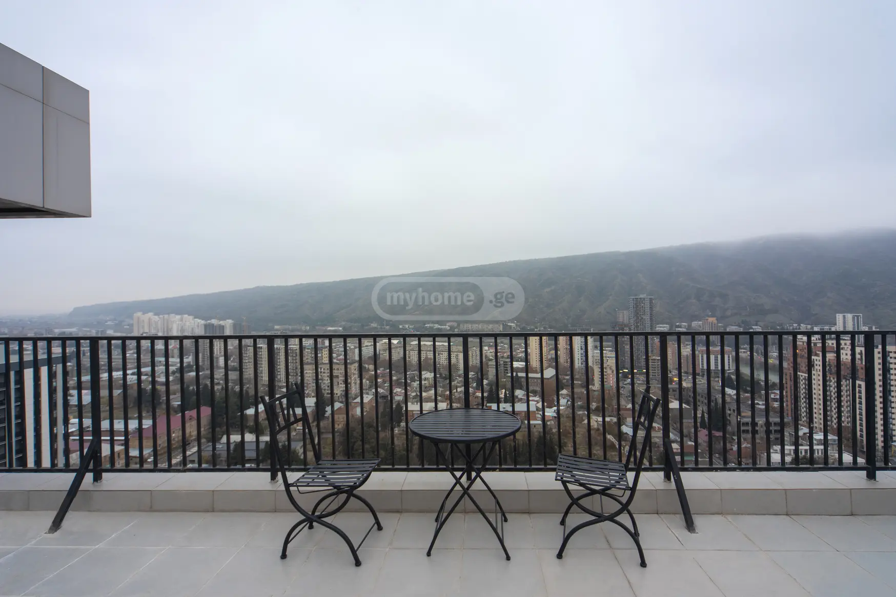 5 Room Hotel For Sale view 8
