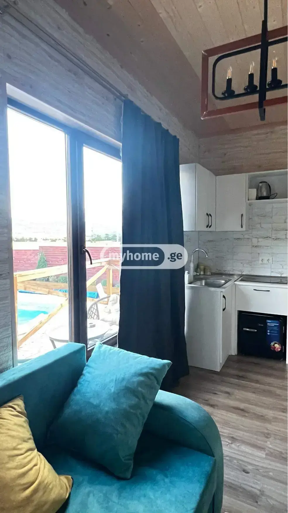 6 Room Country House For Sale view 3