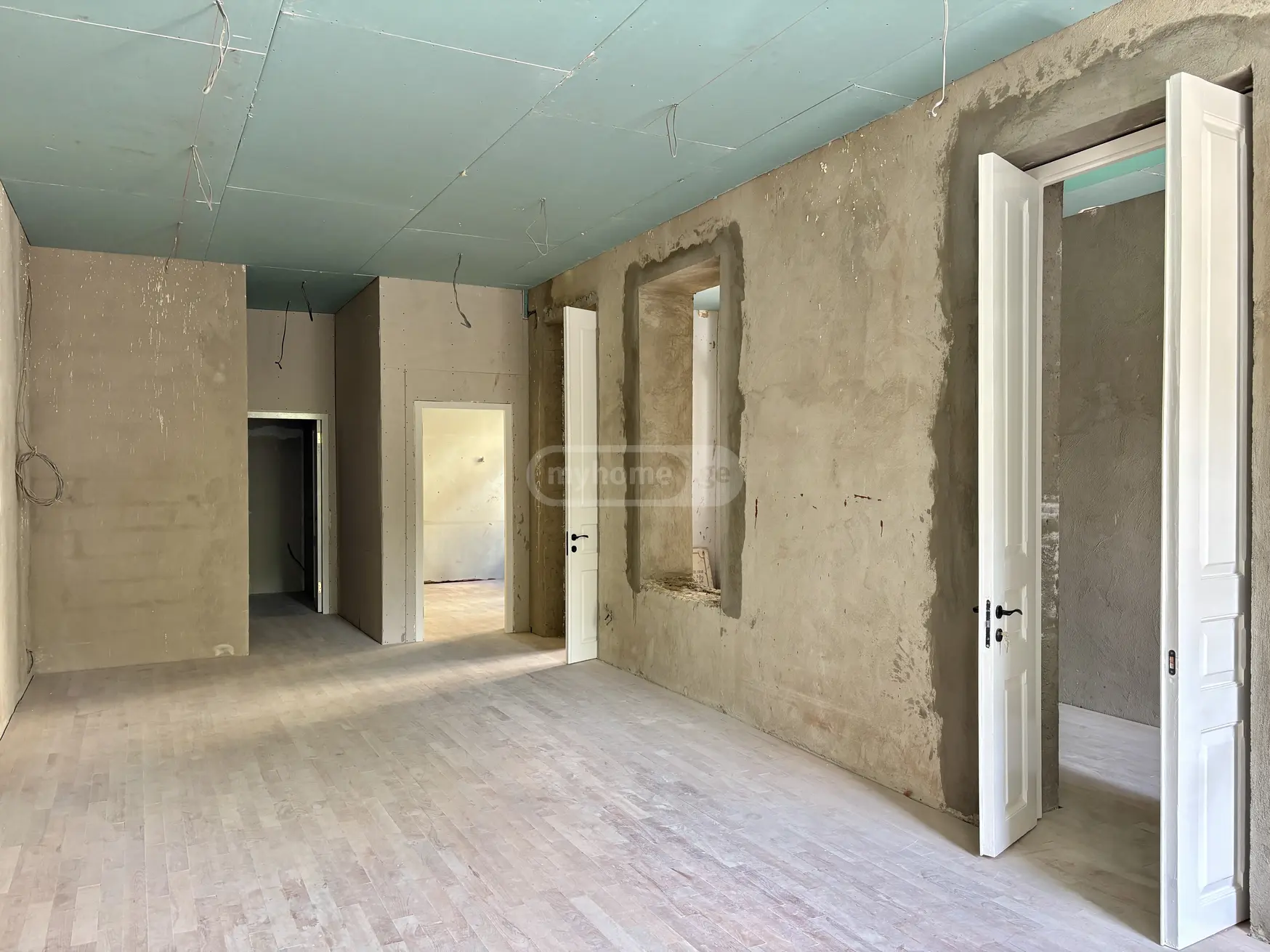 Universal Commercial Area For Rent In Mtatsminda view 3
