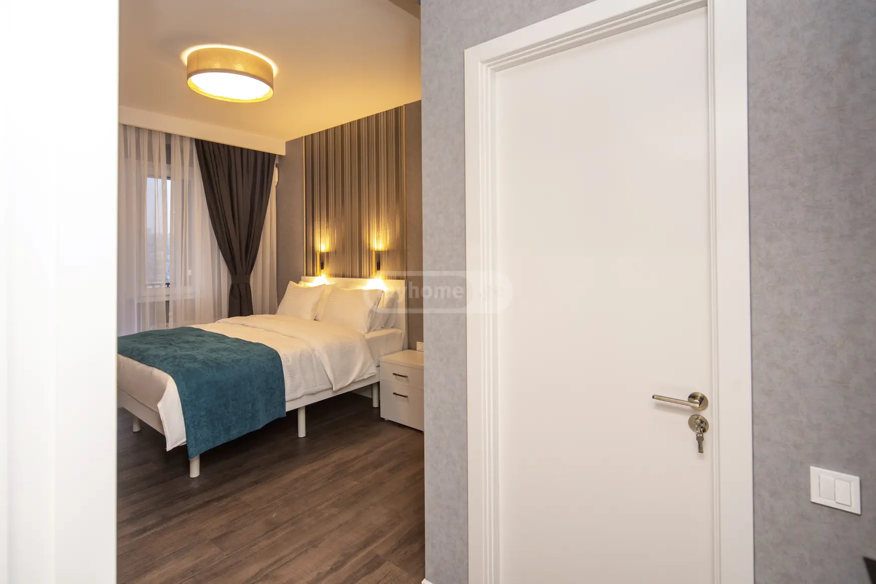 5 Room Hotel For Sale view 2