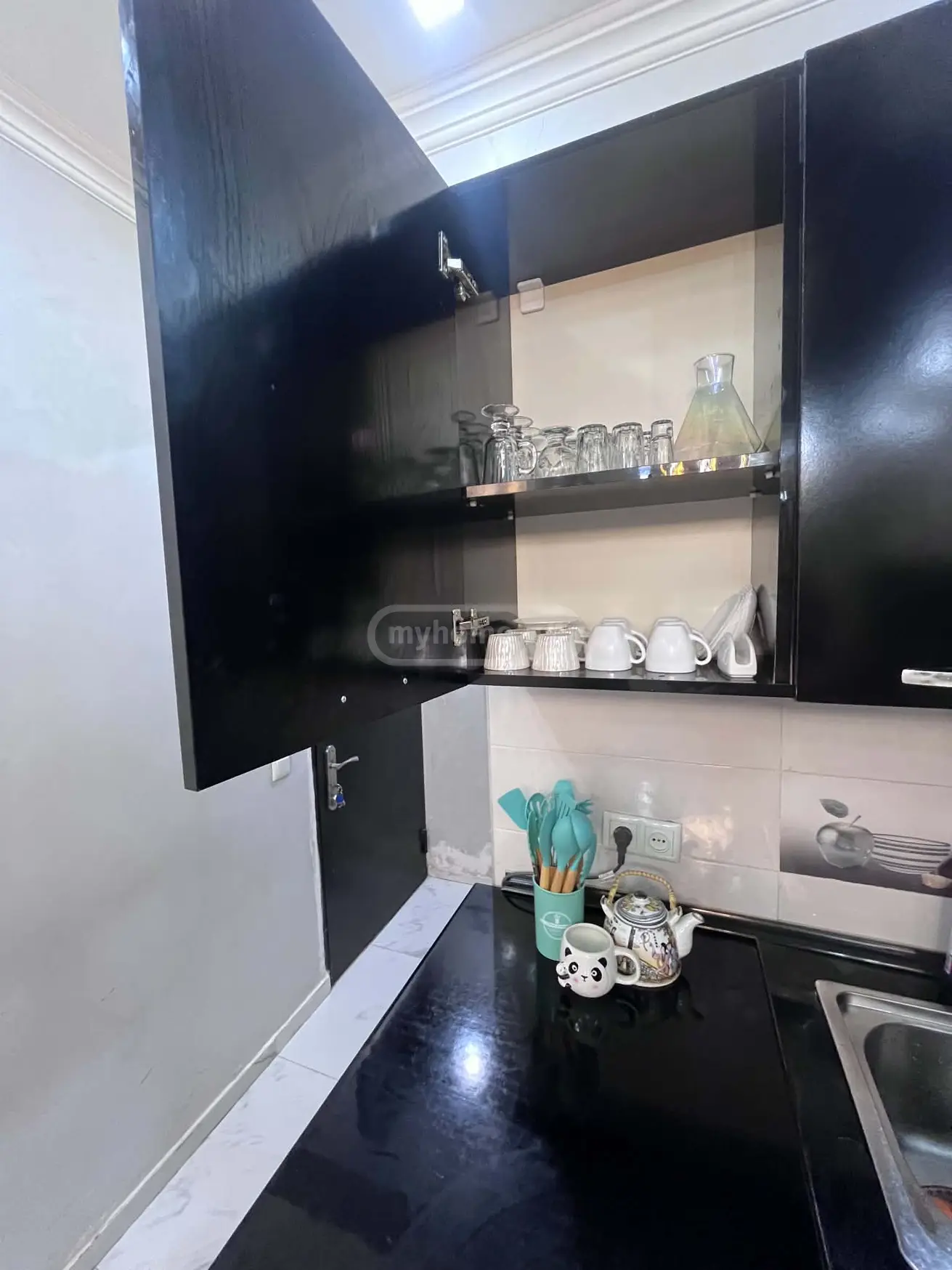 2 Room Apartment Daily Rent In Old Batumi District, In Batumi view 2