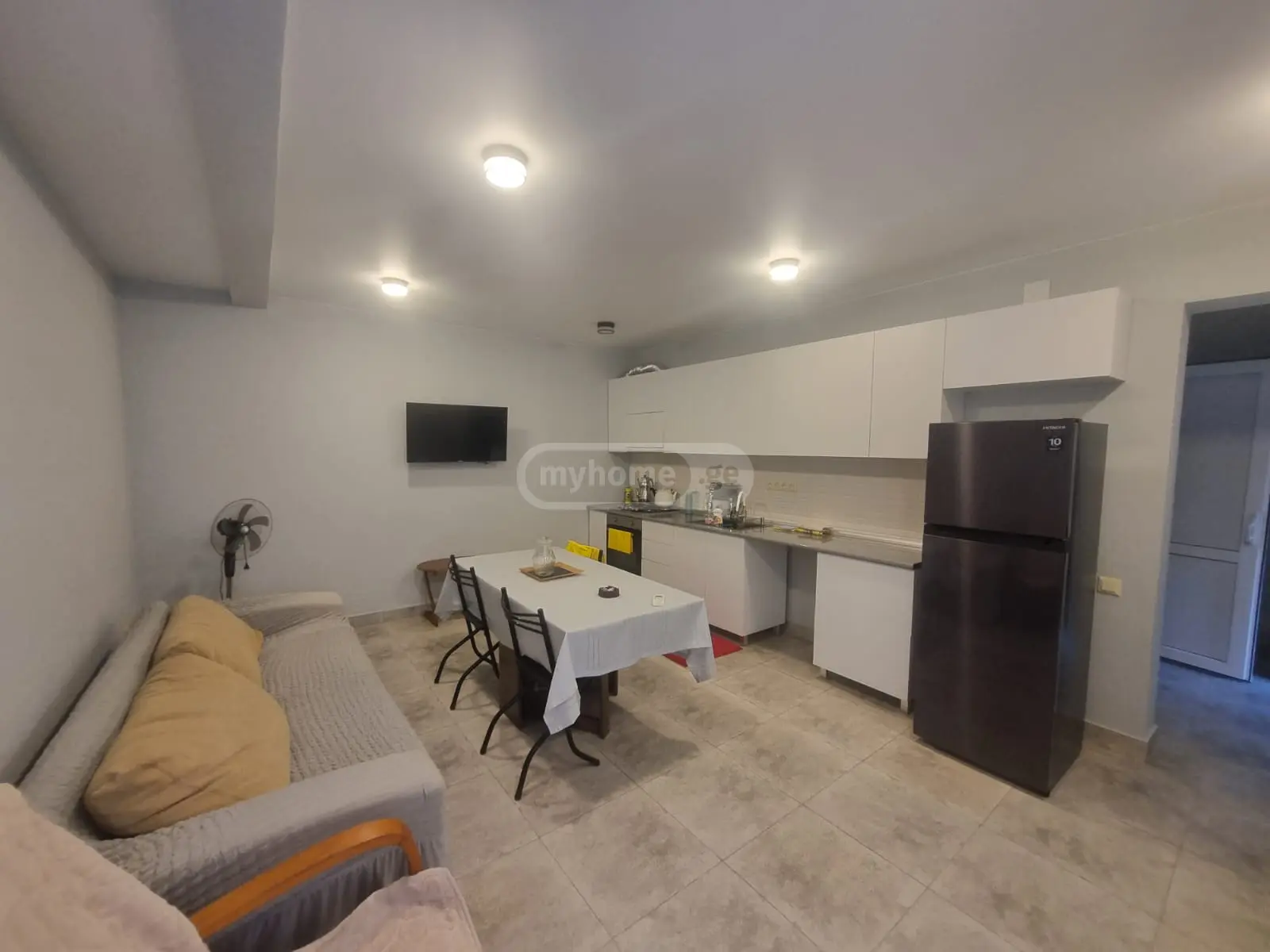 4 Room Private House For Rent In Foti view 4