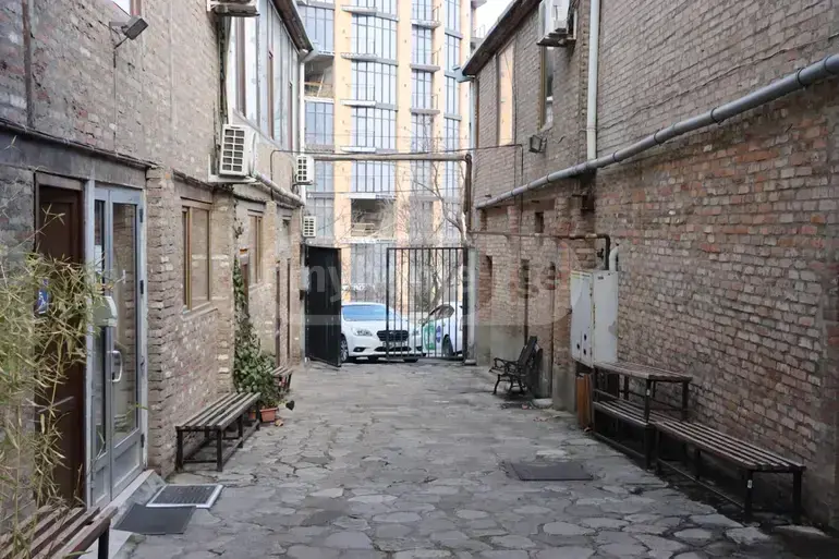 Universal Commercial Area For Rent In Tskneti view 1