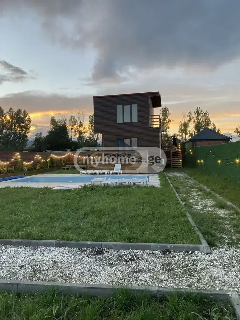 6 Room Country House For Sale view 4