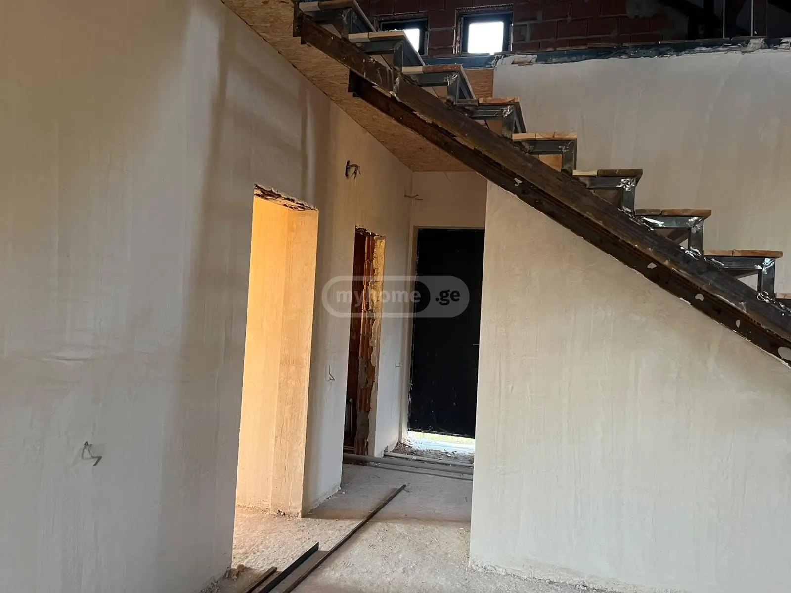 4 Room Private House For Sale view 5