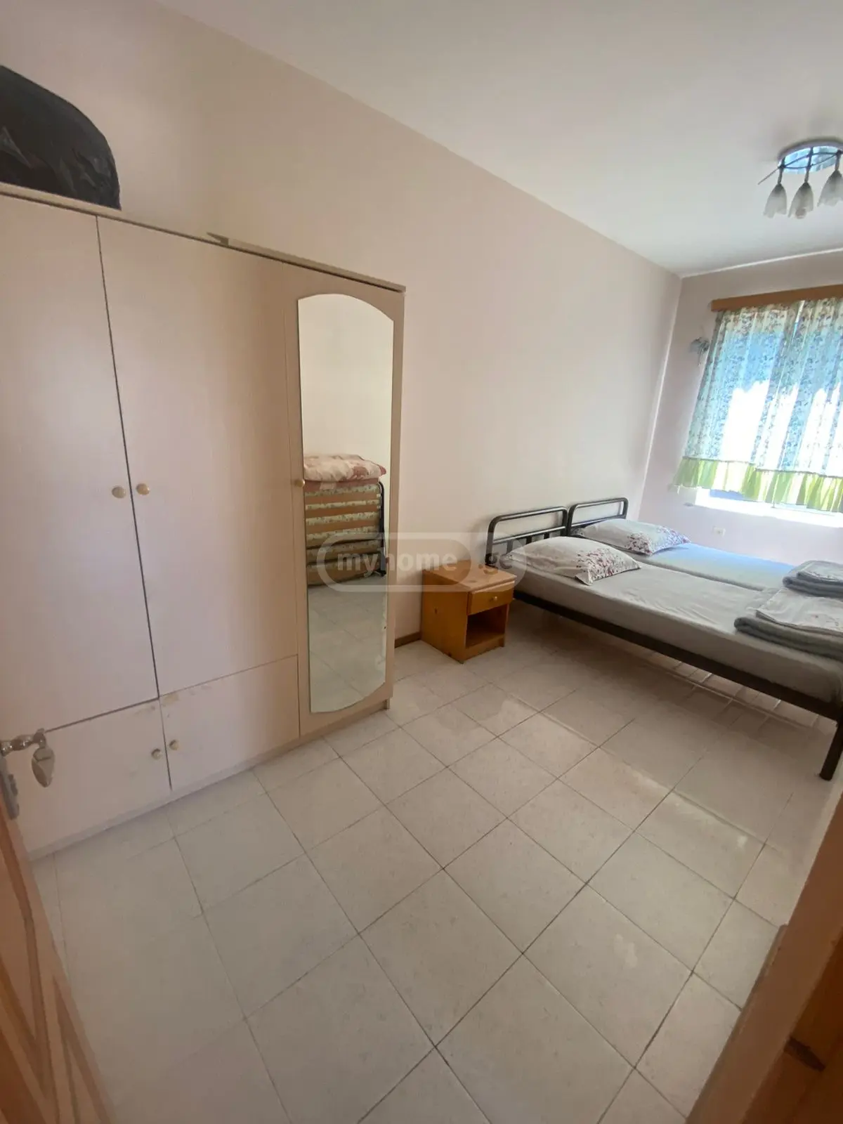 6 Room Private House For Sale view 9