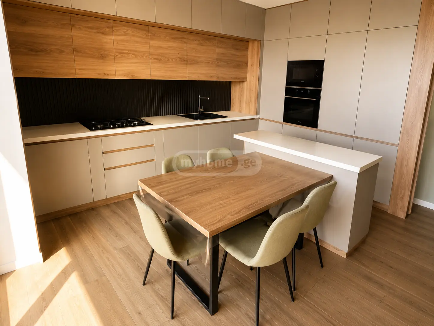 6 Room Private House For Sale view 5
