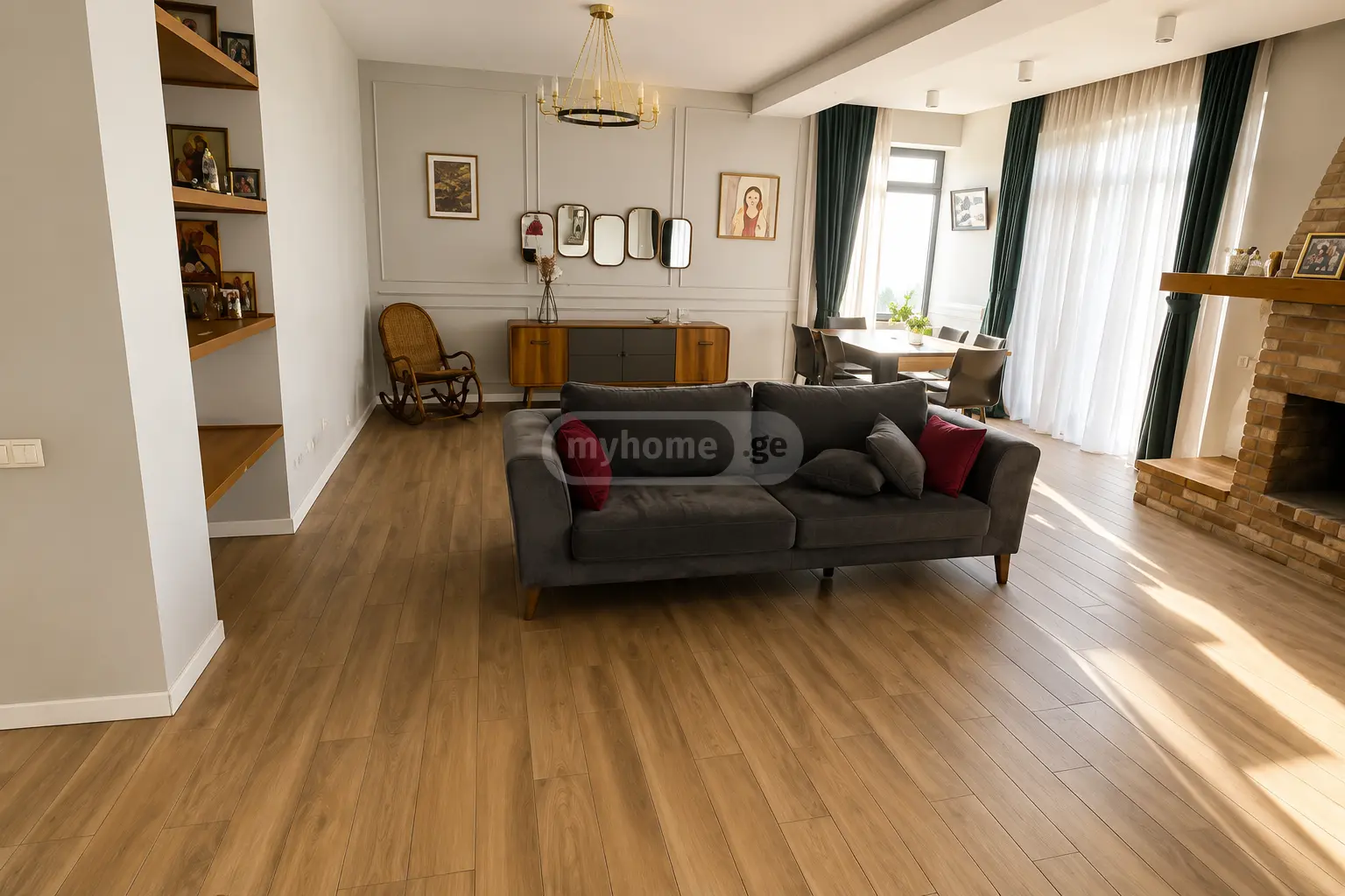 6 Room Private House For Sale view 4