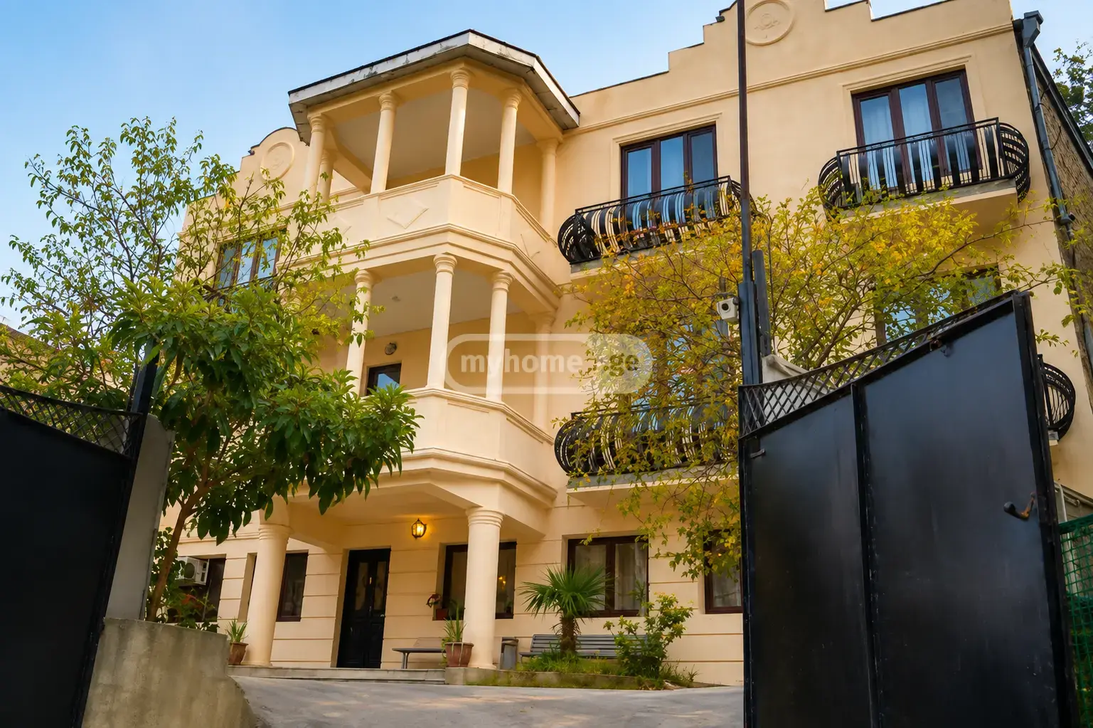 10+ Room Hotel For Sale In Kiketi view 2